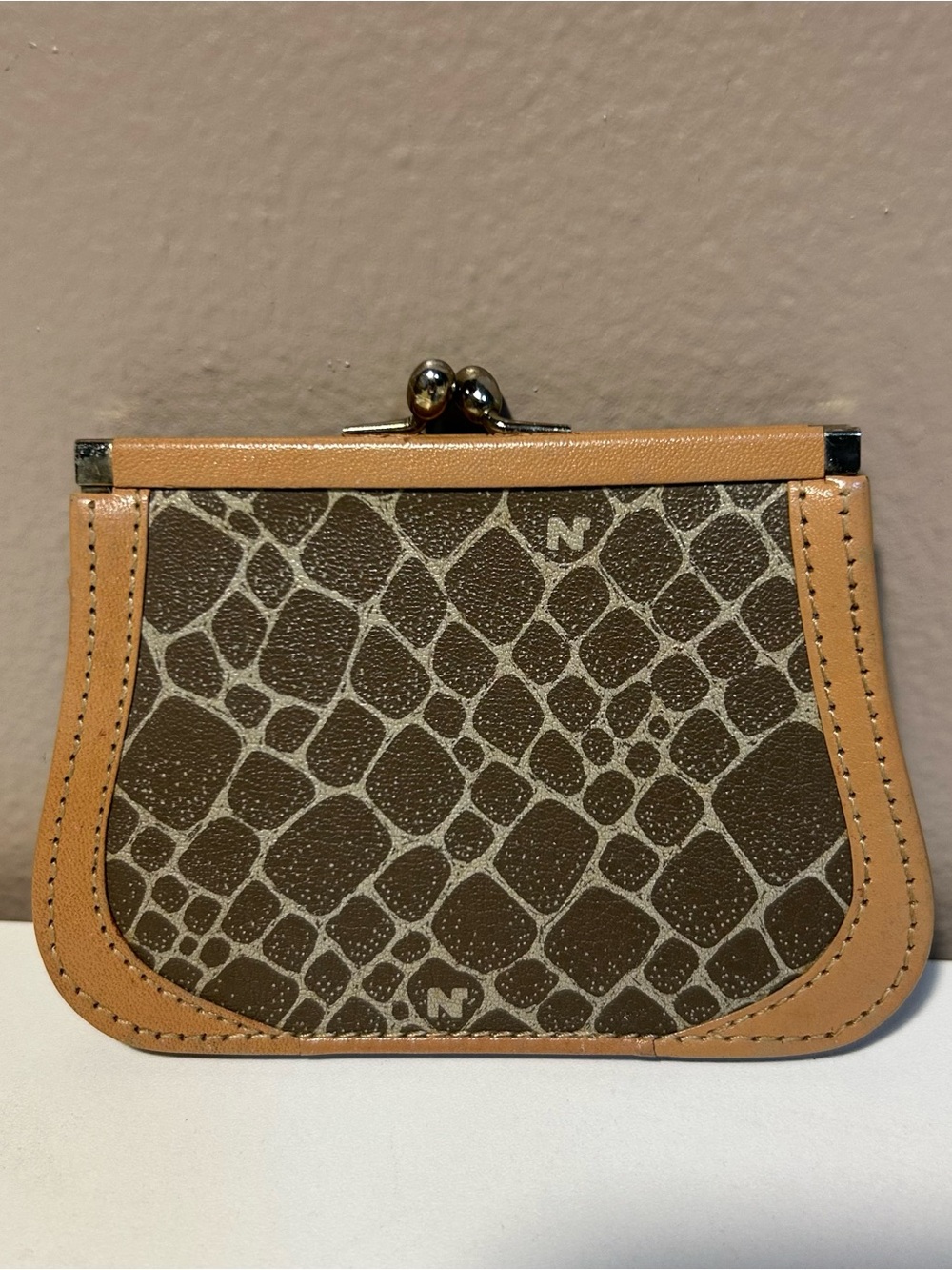 Vintage Nina Ricci Kiss Lock Coin Pouch Purse Giraffe print